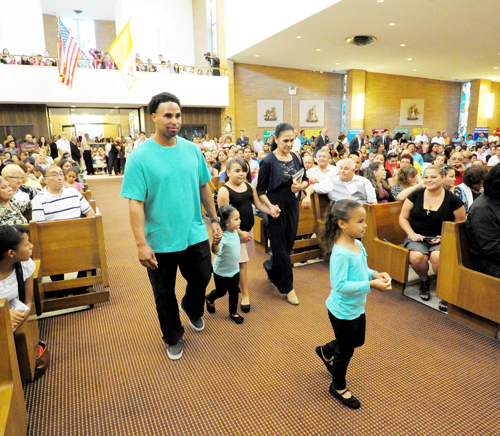 Hispanic Families celebrate 2014